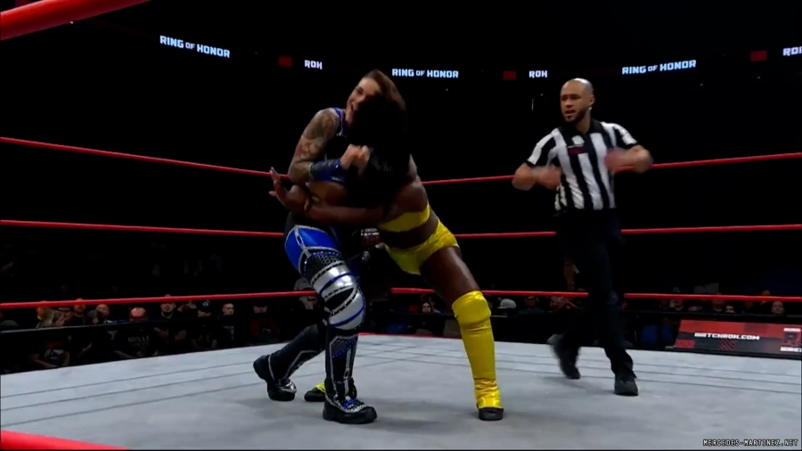 mercedesroh20230921_00_00_35_10_Still184.jpg