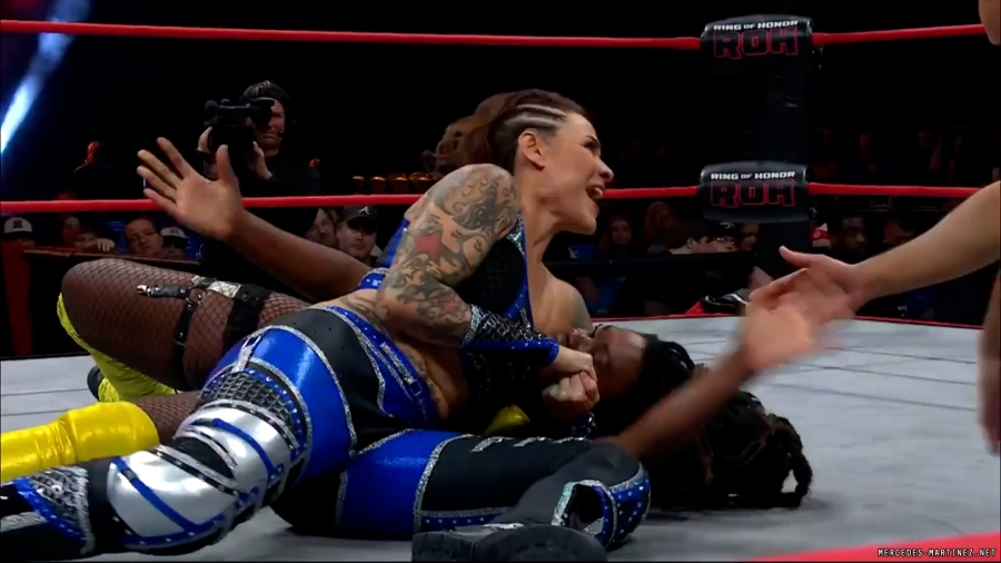 mercedesroh20230921_00_00_38_20_Still204.jpg