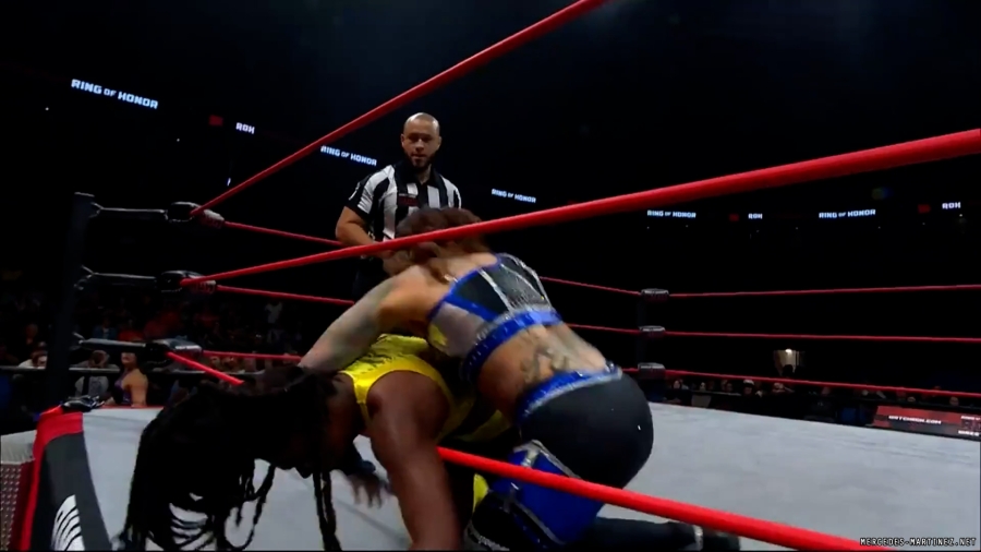 mercedesroh20230921_00_01_00_20_Still325.jpg
