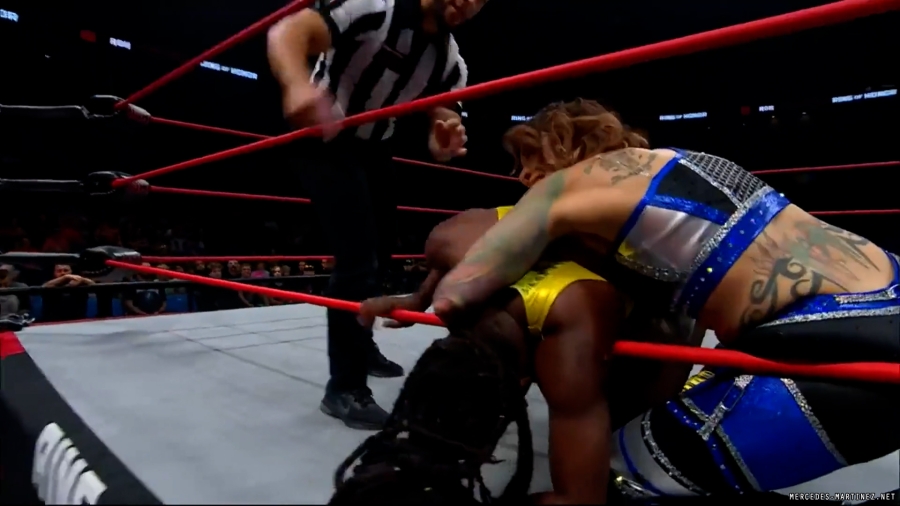 mercedesroh20230921_00_01_01_05_Still328.jpg