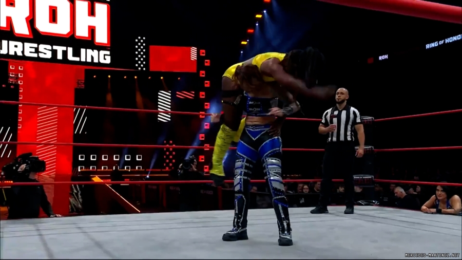 mercedesroh20230921_00_01_09_10_Still370.jpg