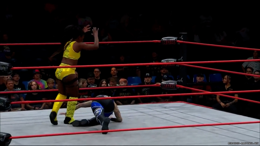 mercedesroh20230921_00_01_35_05_Still513.jpg