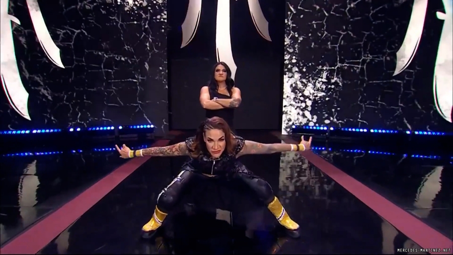 mercedesroh20230928_00_00_21_15_Still124.jpg