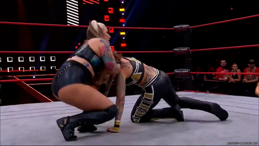 mercedesroh20230928_00_01_05_00_Still360.jpg