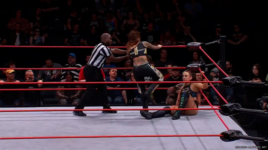 mercedesroh20230928_00_01_38_00_Still511.jpg