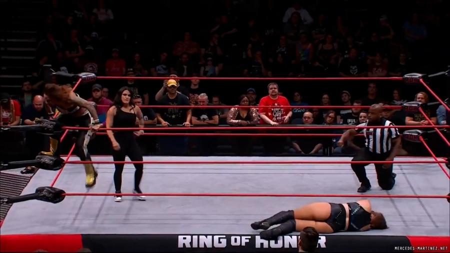 mercedesroh20230928_00_02_43_15_Still858.jpg