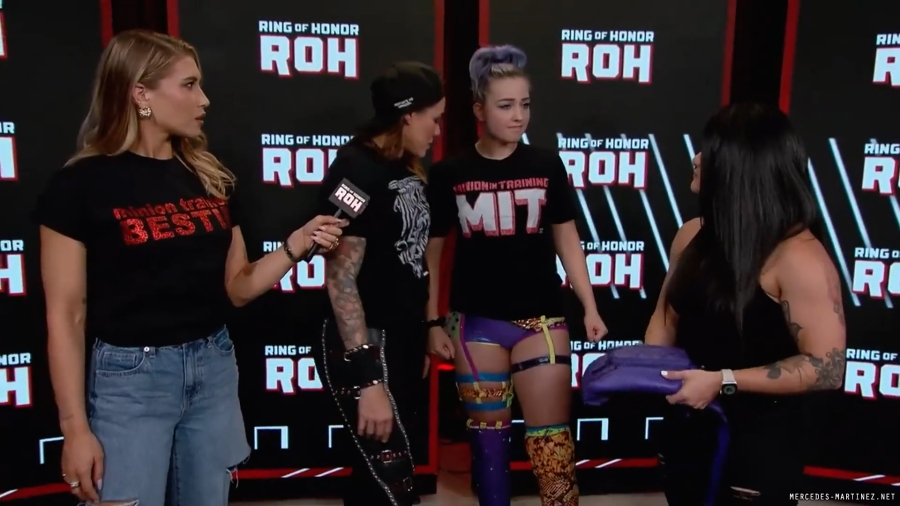 mercedesroh20231012_00_00_13_15_Still080.jpg