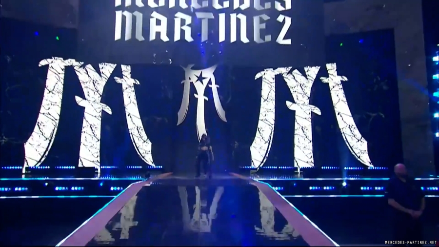 mercedesroh20231012_00_00_17_20_Still100.jpg