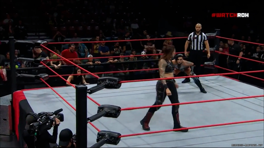 mercedesroh20231012_00_00_34_20_Still196.jpg