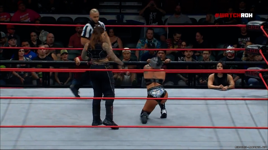 mercedesroh20231012_00_00_41_05_Still231.jpg