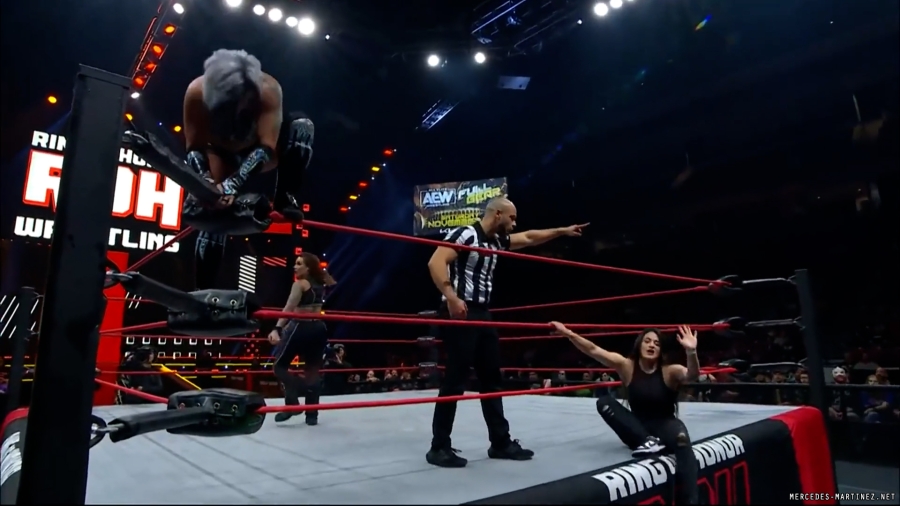 mercedesroh20231012_00_02_15_10_Still763.jpg