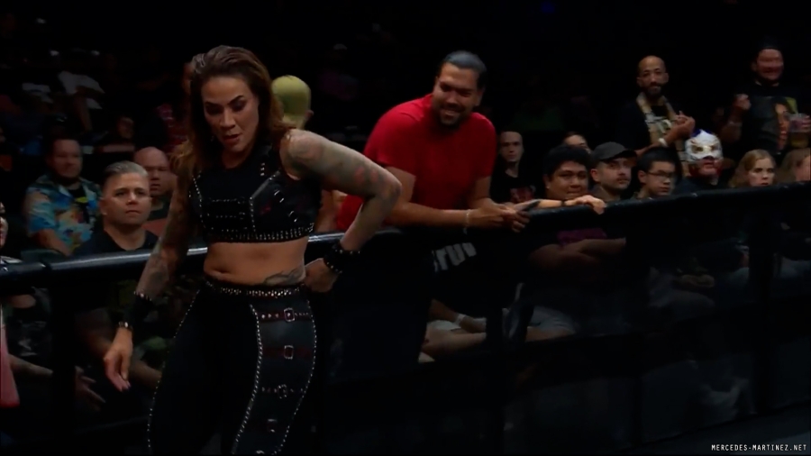 mercedesroh20231012_00_02_39_25_Still905.jpg