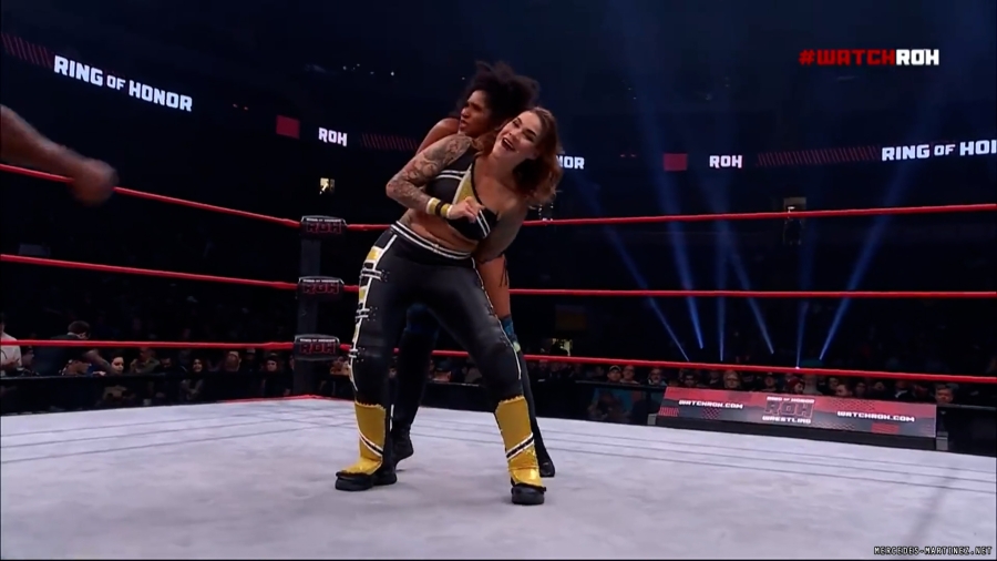mercedesroh20231019_00_00_28_00_Still154.jpg