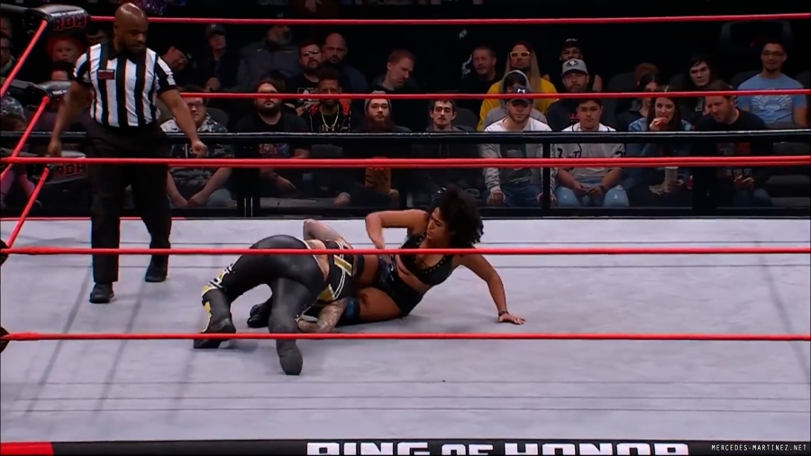 mercedesroh20231019_00_00_36_05_Still203.jpg