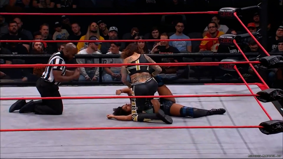 mercedesroh20231019_00_01_19_20_Still464.jpg