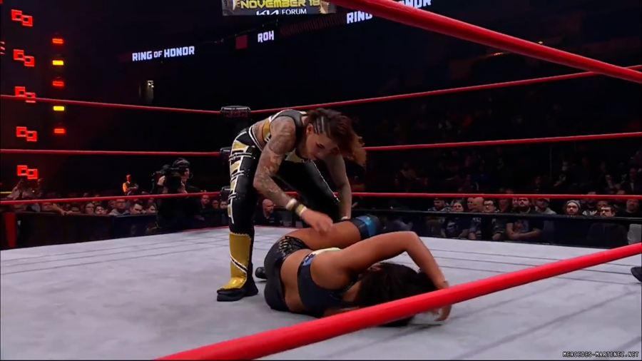 mercedesroh20231019_00_02_08_05_Still736.jpg