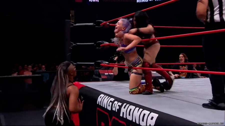 mercedesroh20231019_00_04_10_15_Still1045.jpg