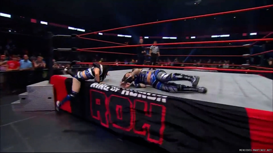 mercedesroh20231026_00_00_07_20_Still043.jpg