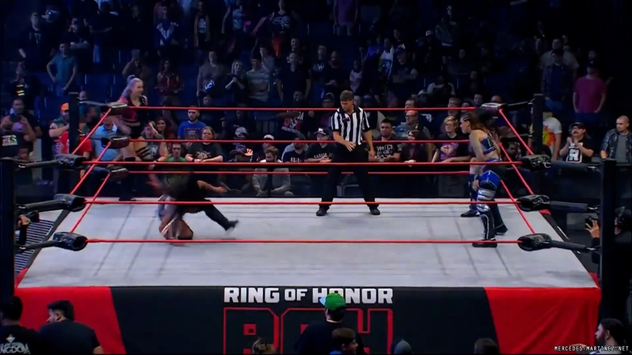 mercedesroh20231026_00_00_27_15_Still085.jpg