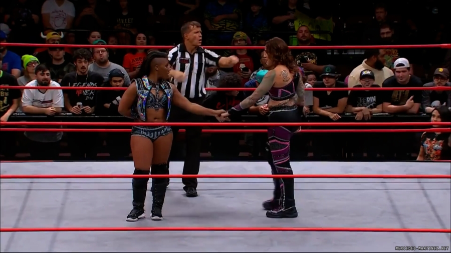 mercedesroh20231102_00_00_48_10_Still109.jpg