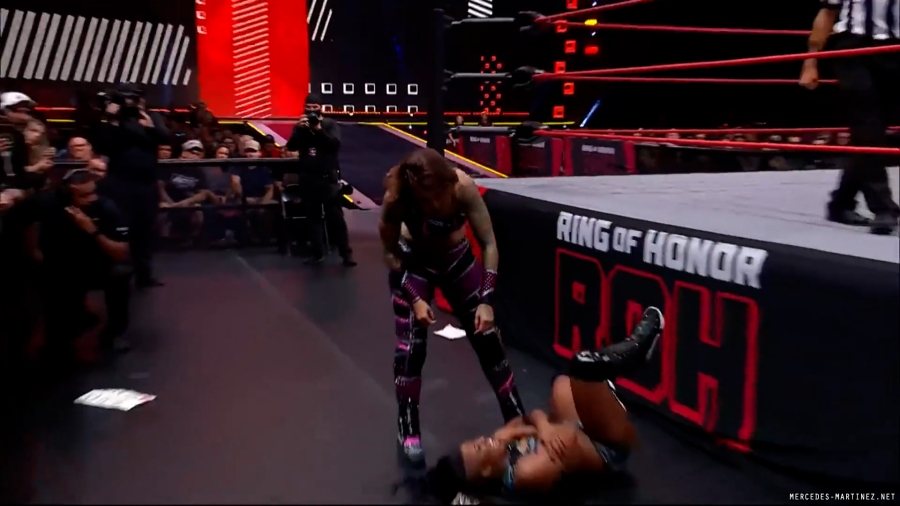 mercedesroh20231102_00_01_21_05_Still266.jpg