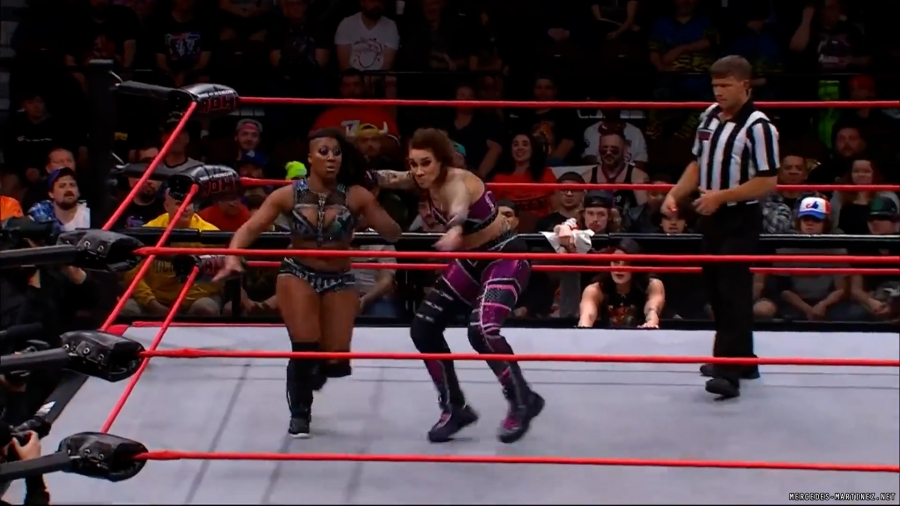 mercedesroh20231102_00_01_33_25_Still339.jpg