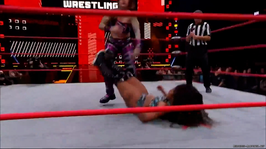 mercedesroh20231102_00_01_54_05_Still461.jpg