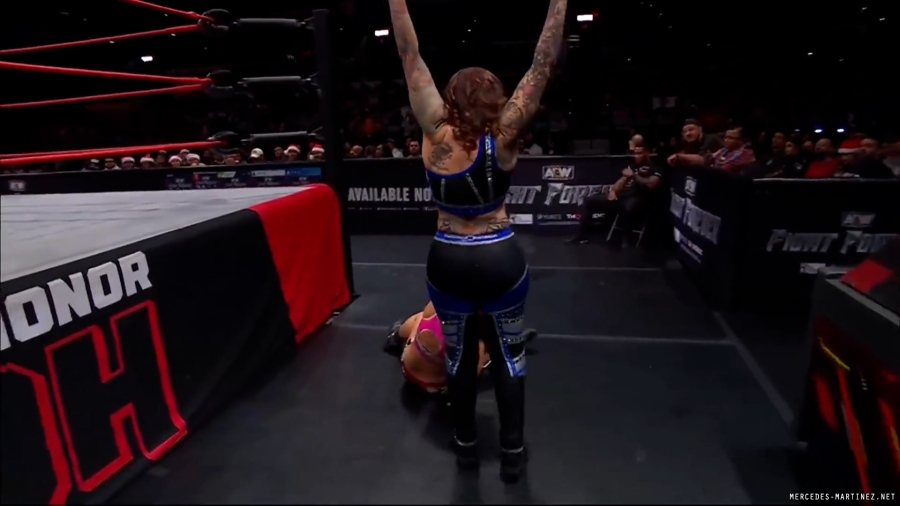 mercedesroh20240104_00_00_50_05_Still158.jpg