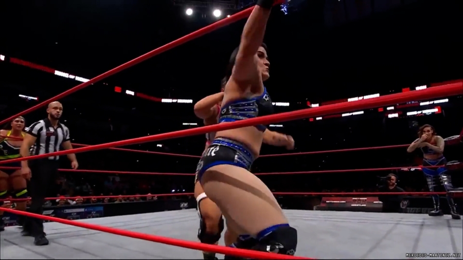 mercedesroh20240104_00_01_27_25_Still284.jpg