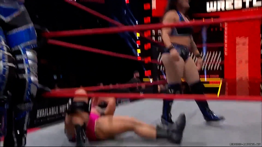 mercedesroh20240104_00_01_40_00_Still302.jpg