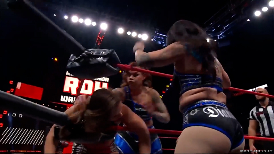mercedesroh20240104_00_01_48_00_Still350.jpg