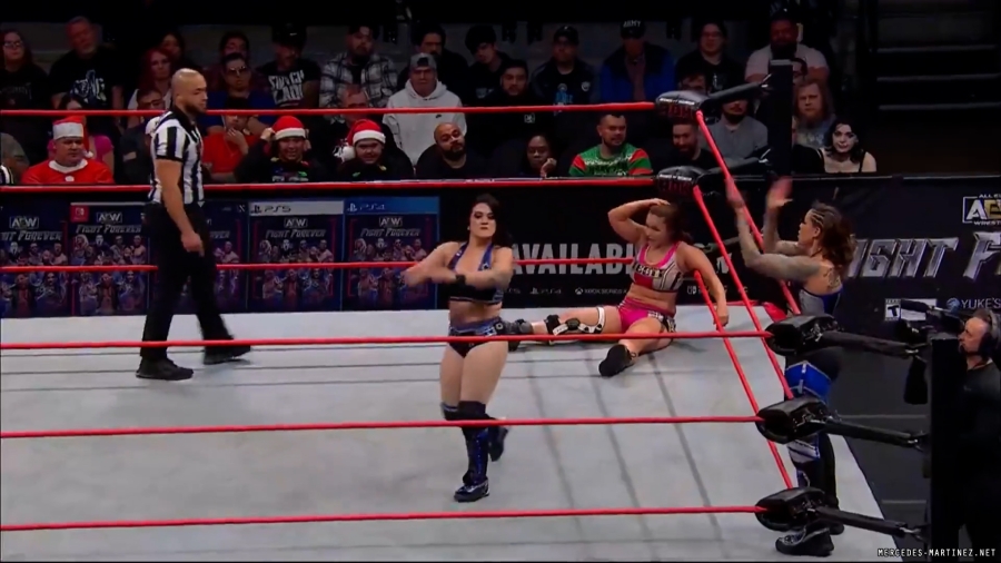 mercedesroh20240104_00_01_52_25_Still373.jpg