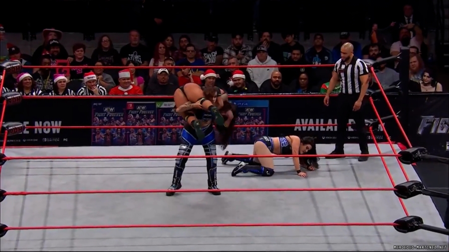 mercedesroh20240104_00_02_40_00_Still602.jpg