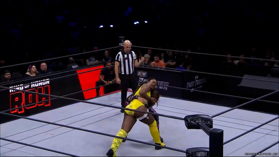 mercedesroh20240215_00_00_36_10_Still203.jpg