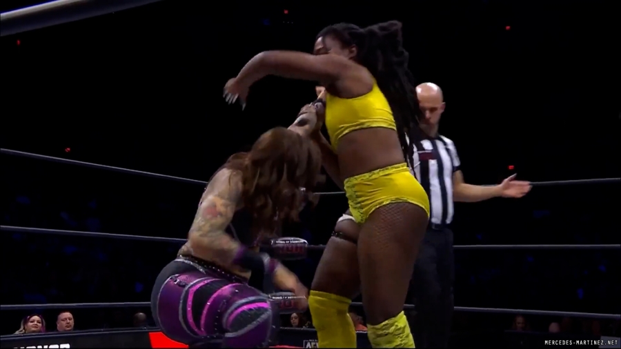 mercedesroh20240215_00_00_45_25_Still260.jpg