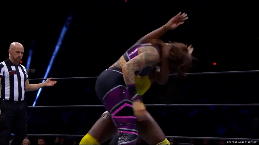 mercedesroh20240215_00_00_53_05_Still304.jpg