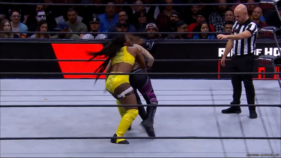 mercedesroh20240215_00_00_54_15_Still312.jpg