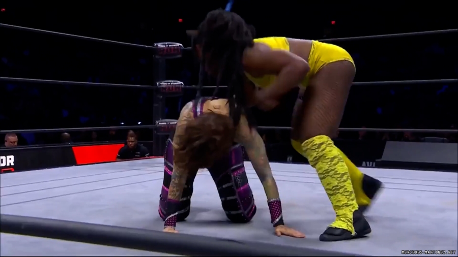 mercedesroh20240215_00_00_56_10_Still323.jpg
