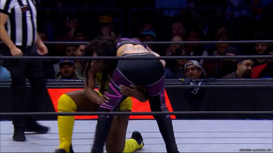 mercedesroh20240215_00_00_58_10_Still335.jpg