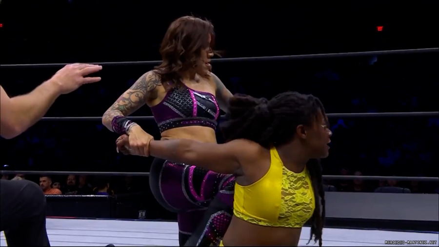 mercedesroh20240215_00_01_07_20_Still391.jpg