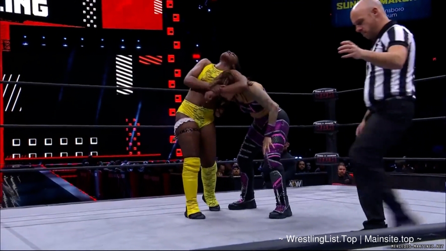 mercedesroh20240215_00_01_27_05_Still504.jpg