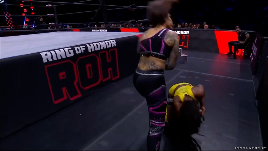 mercedesroh20240215_00_01_32_05_Still530.jpg