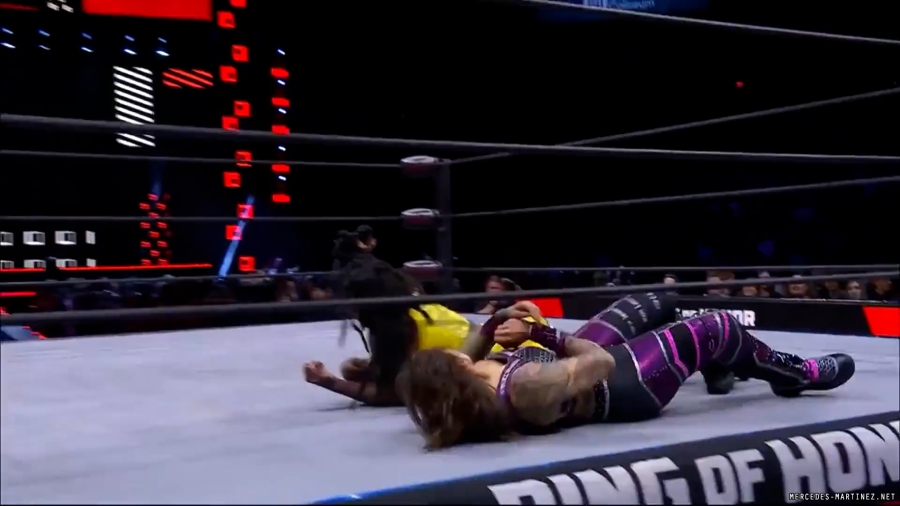 mercedesroh20240215_00_01_37_00_Still559.jpg