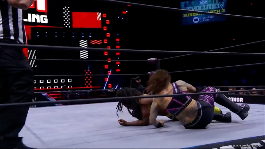 mercedesroh20240215_00_01_37_05_Still560.jpg