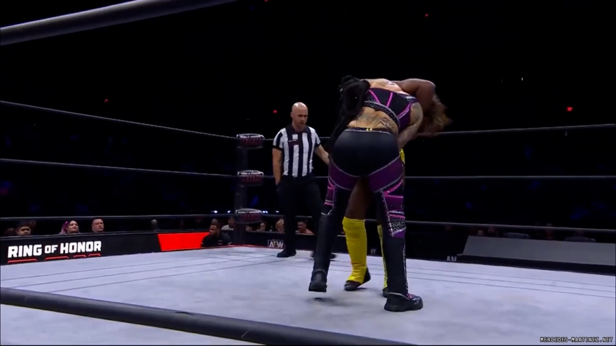 mercedesroh20240215_00_02_05_00_Still727.jpg