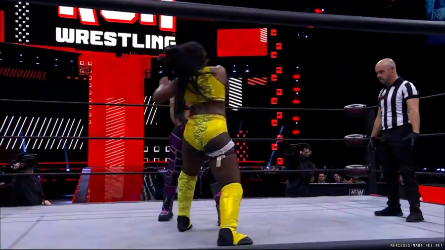 mercedesroh20240215_00_02_30_10_Still879.jpg