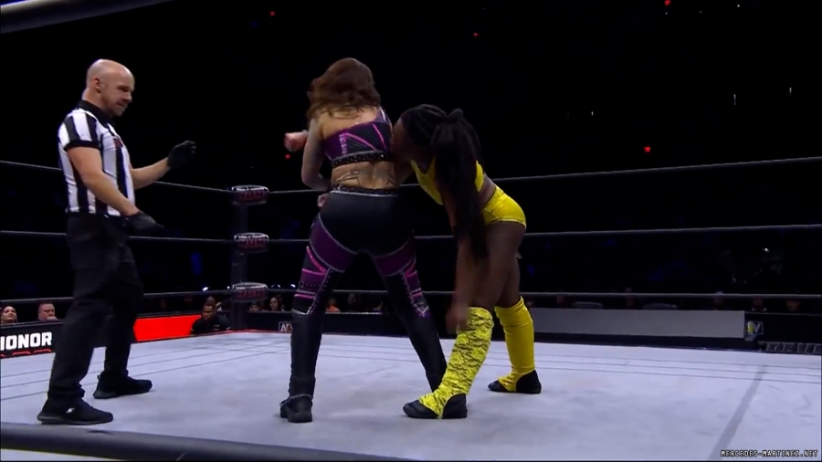 mercedesroh20240215_00_02_35_10_Still909.jpg