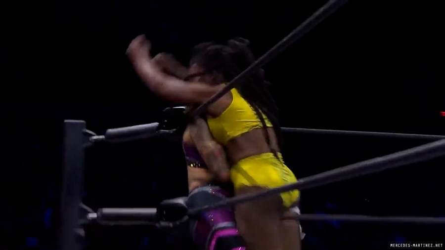 mercedesroh20240215_00_02_49_05_Still980.jpg