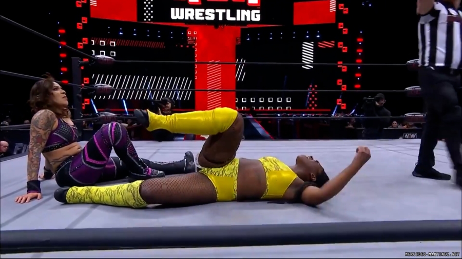 mercedesroh20240215_00_03_11_00_Still1105.jpg