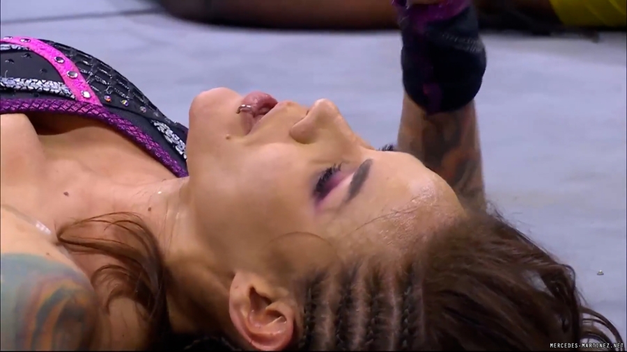 mercedesroh20240215_00_03_37_15_Still1260.jpg